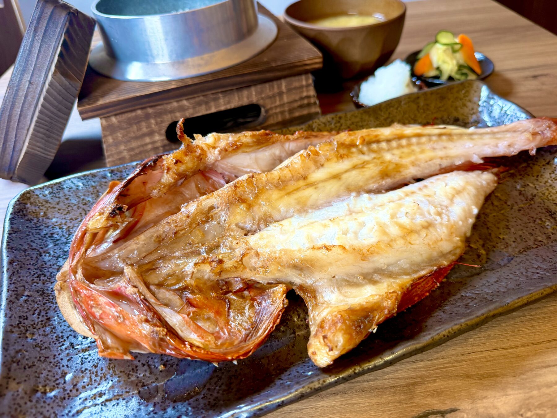 喜知次（きんき）の開き定食